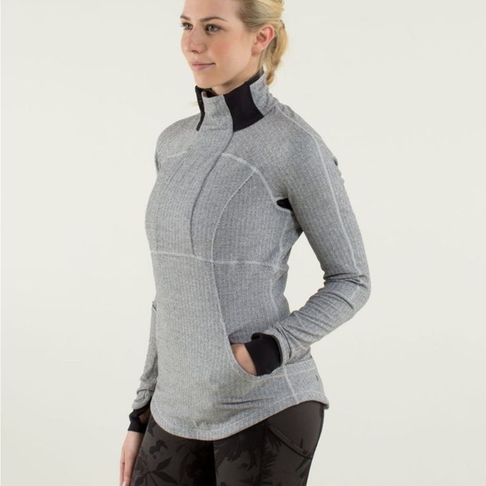 Lululemon base runner half zip size XS